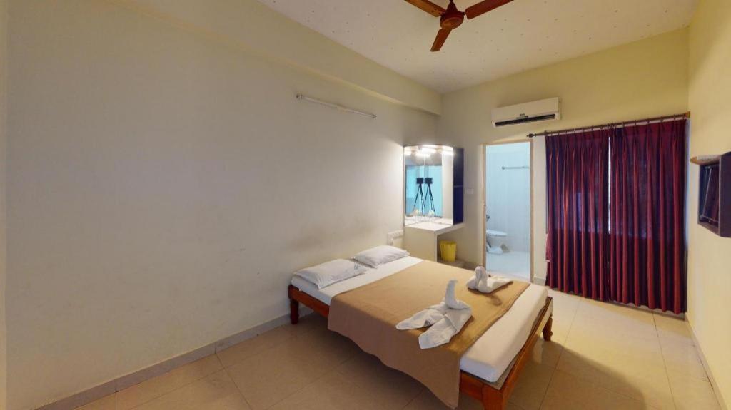 Cathay Hotel Kota Kinabalu Kültér fotó